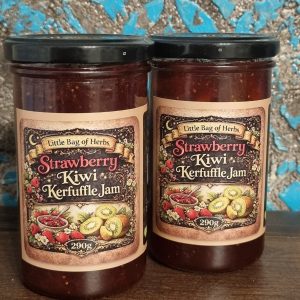 Strawberry Kerfuffle Jam
Strawberry & Kiwi